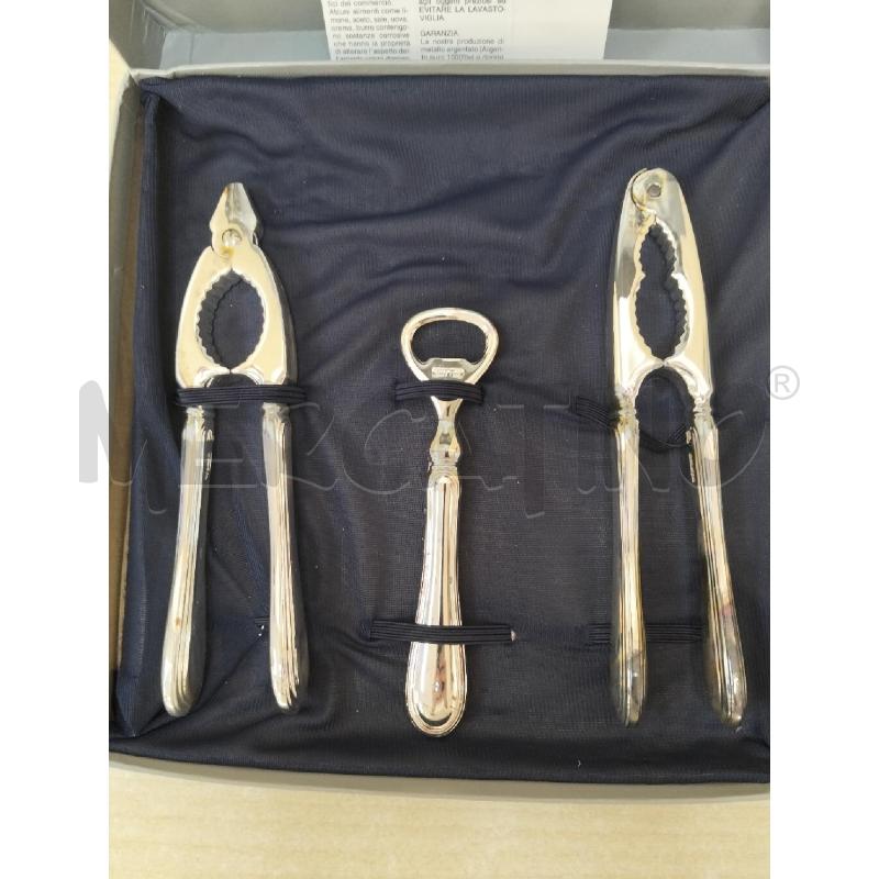 SET SCHIACCIANOCI/PINZA E STAPPABOTT SILVER SHERATONN | Mercatino dell'Usato Roma portonaccio 2