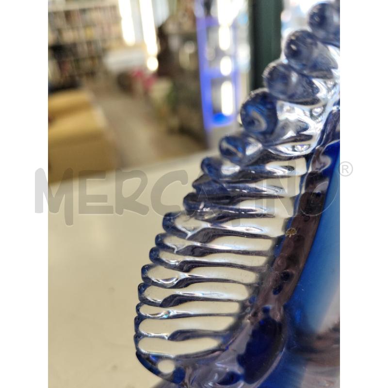 SOPRAMMOBILE CAVALLO MURANO BLU DIFETTO CRINIERA | Mercatino dell'Usato Roma portonaccio 3