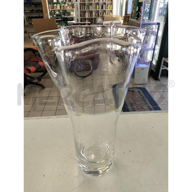 VASO VETRO IVV ONDULATO | Mercatino dell'Usato Roma portonaccio 2