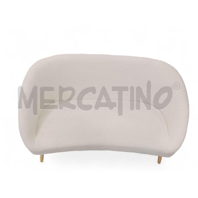 DIVANETTO DUE POSTI BIANCO | Mercatino dell'Usato Roma tiburtina 4