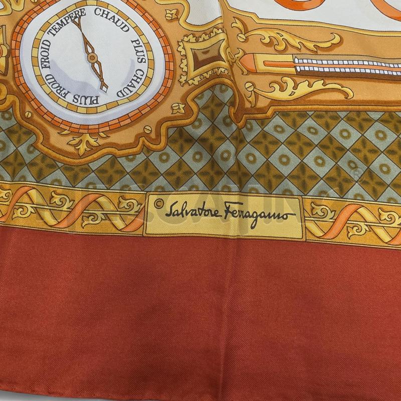 FOULARD SALVATORE FERRAGAMA PER ALENIA OROLOGIO TEMPO ARNCIO  | Mercatino dell'Usato Roma tiburtina 3