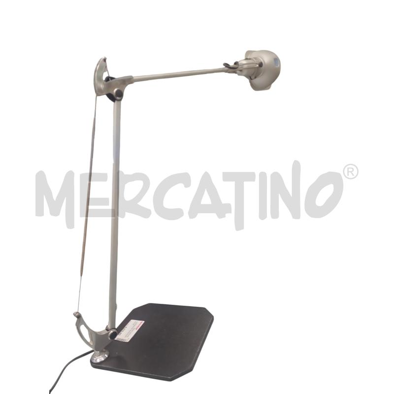 LAMPADA DA TAVOLO ARTEMIDE | Mercatino dell'Usato Roma tiburtina 3