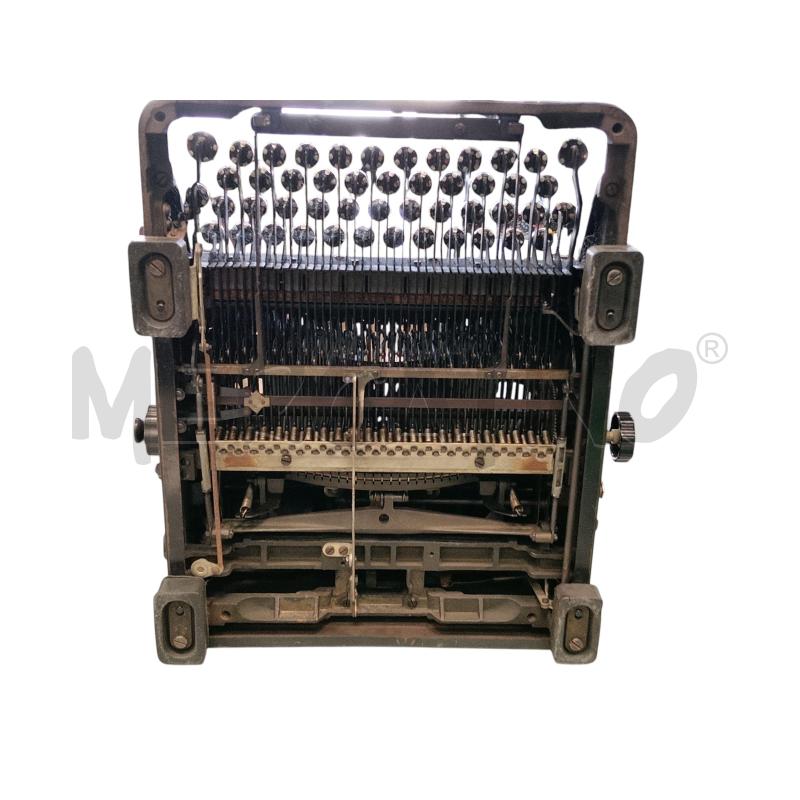 MACCHINA DA SCRIVERE OLIVETTI  M 40  | Mercatino dell'Usato Roma tiburtina 4