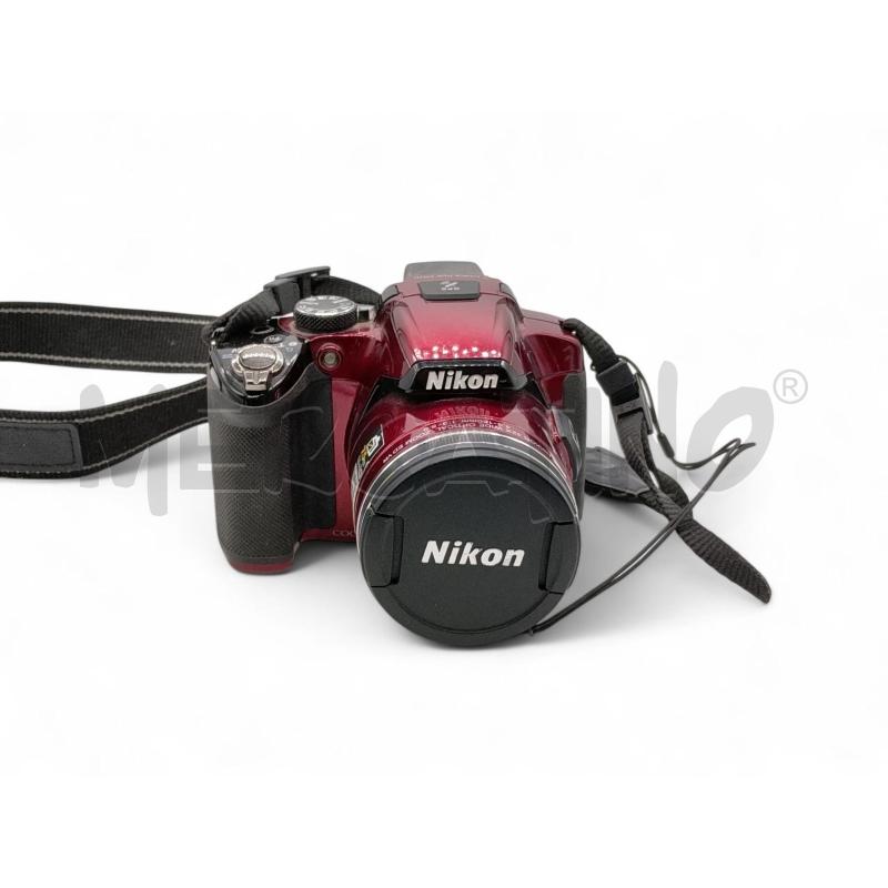 MACCHINA FOTOGRAFICA  NIKON COLPOX 42X+ACC ARMADIETTO | Mercatino dell'Usato Roma tiburtina 1