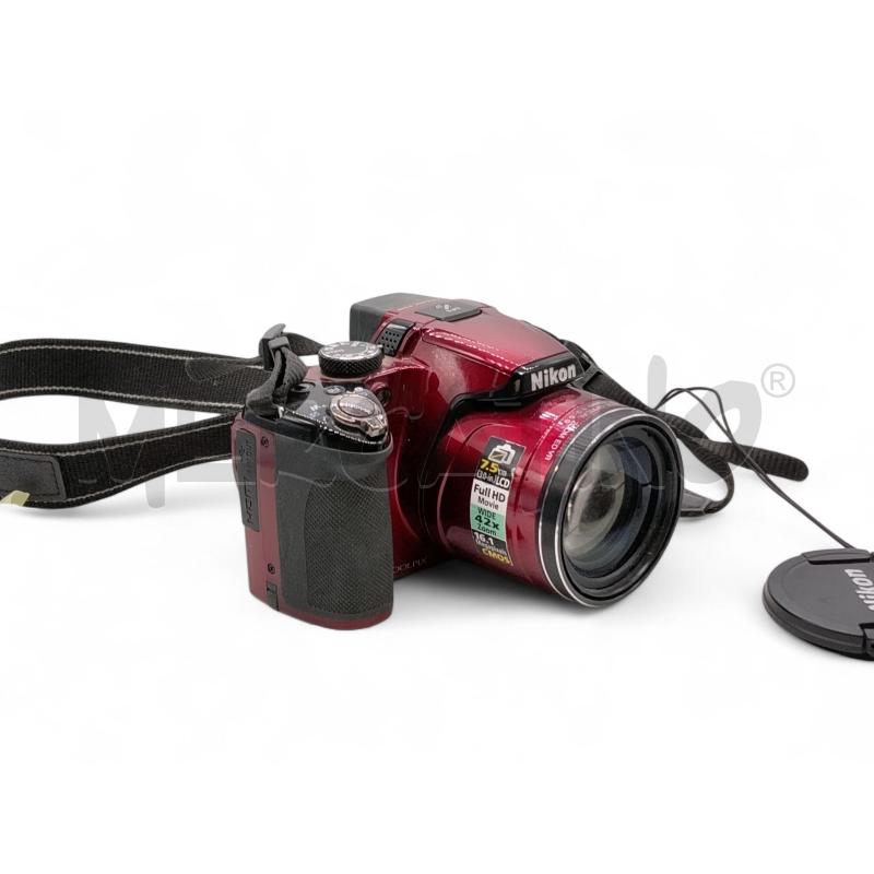 MACCHINA FOTOGRAFICA  NIKON COLPOX 42X+ACC ARMADIETTO | Mercatino dell'Usato Roma tiburtina 2