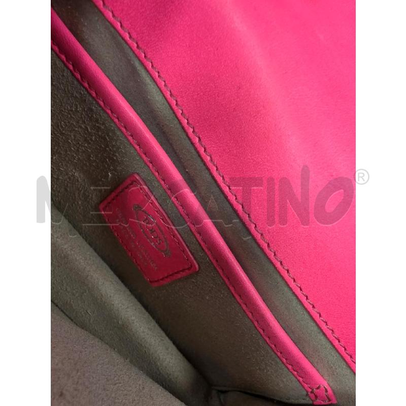 POCHETTE TODS ROSA SHOCK CON CINTA | Mercatino dell'Usato Roma tiburtina 4