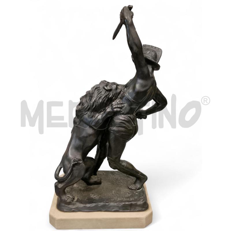 STATUA GLADIATORE DE LUCA | Mercatino dell'Usato Roma tiburtina 2