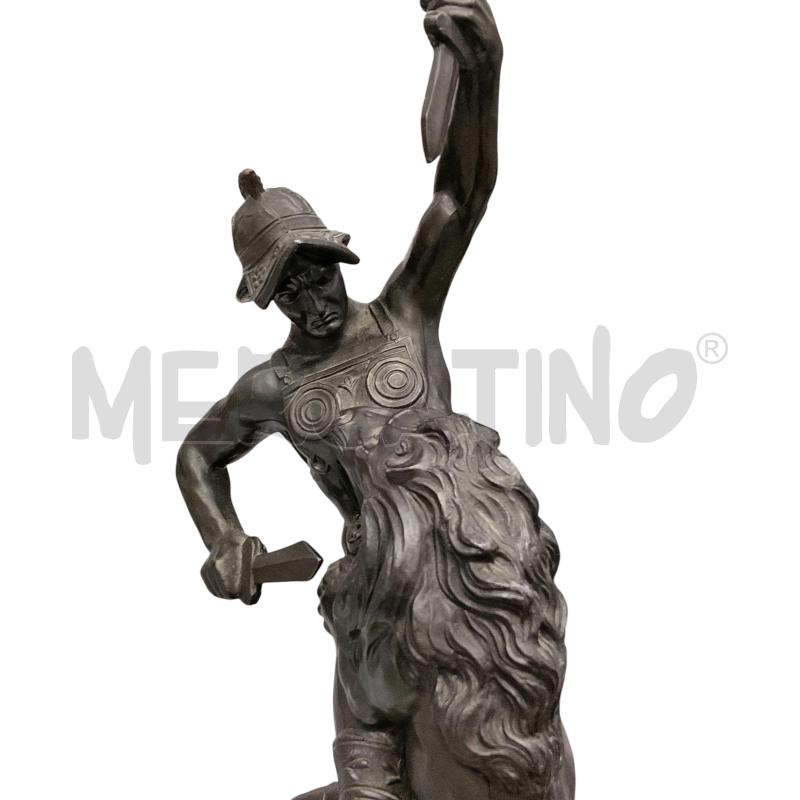 STATUA GLADIATORE DE LUCA | Mercatino dell'Usato Roma tiburtina 3