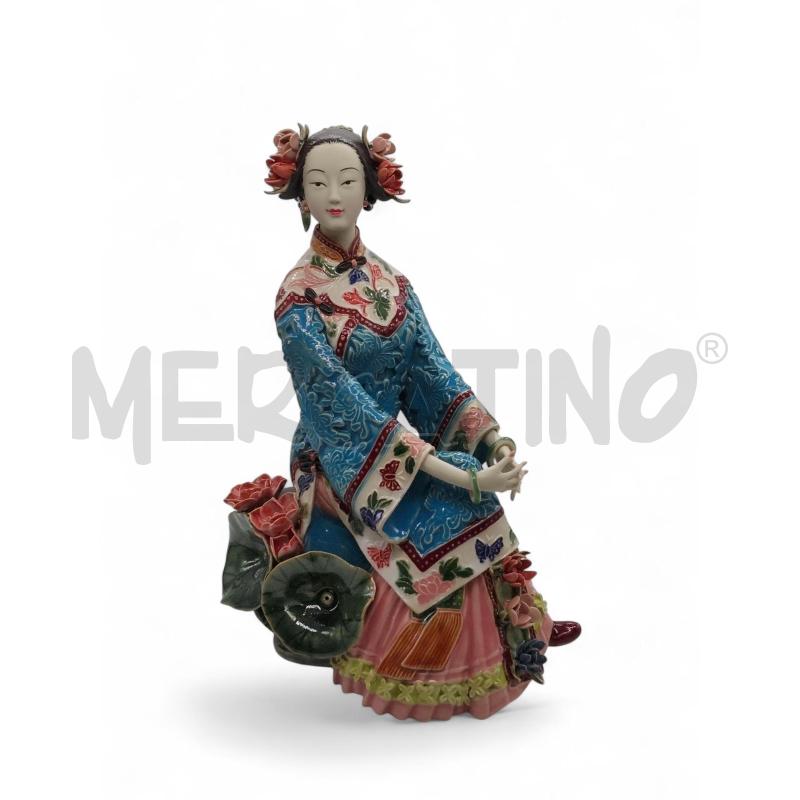 STATUINA  DONNA ORIENTALE +SCATOLA | Mercatino dell'Usato Roma tiburtina 1