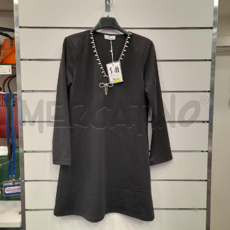 ABITO D INFLUENCER NE STRASS BIA FRONT | Mercatino dell'Usato Roma viale tirreno 1