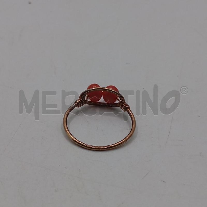 ANELLO D CON CORALLO  | Mercatino dell'Usato Roma viale tirreno 3