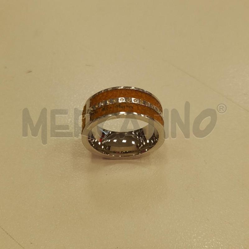 ANELLO D PRIMA CLASSE FASCIA LARGA LINEA CENTR STRASS  | Mercatino dell'Usato Roma viale tirreno 3