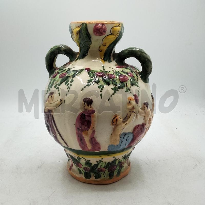 ANFORA COPPA IN MAIOLICA PERSONAGGI IN RILIEVO | Mercatino dell'Usato Roma viale tirreno 1