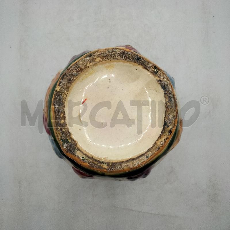 ANFORA COPPA IN MAIOLICA PERSONAGGI IN RILIEVO | Mercatino dell'Usato Roma viale tirreno 3