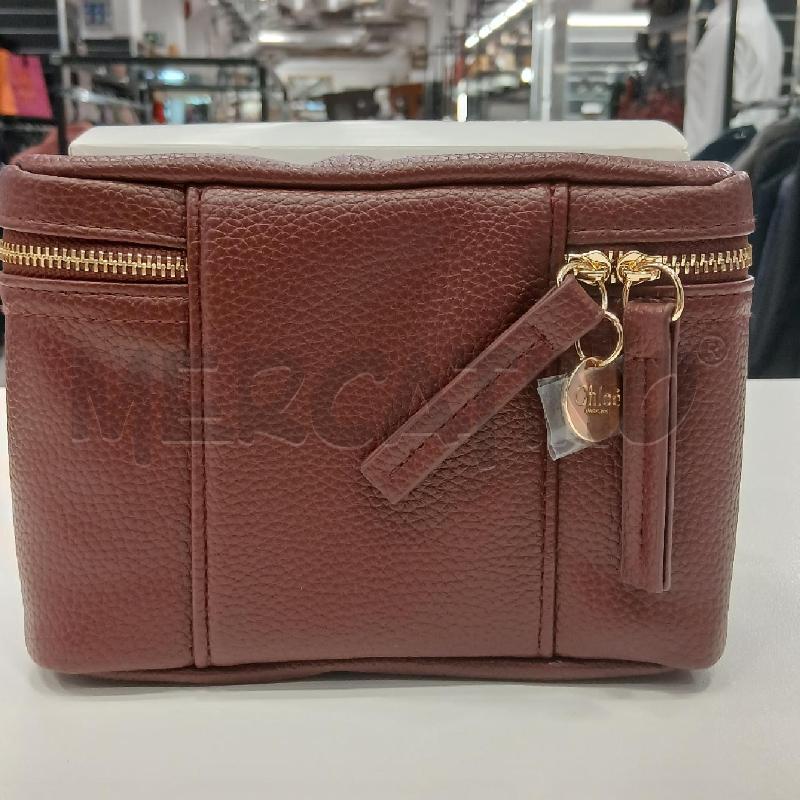 BEAUTY CASE CHLOE PARUMS BORDEAUX  | Mercatino dell'Usato Roma viale tirreno 2