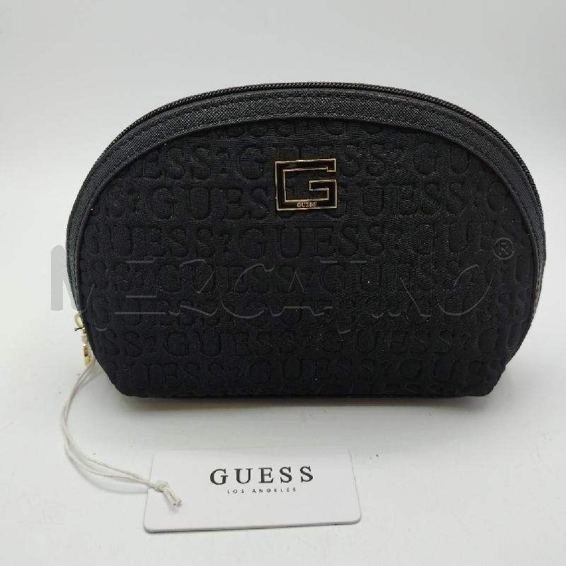 BEAUTY CASE GUESS SCRITTE NE | Mercatino dell'Usato Roma viale tirreno 1