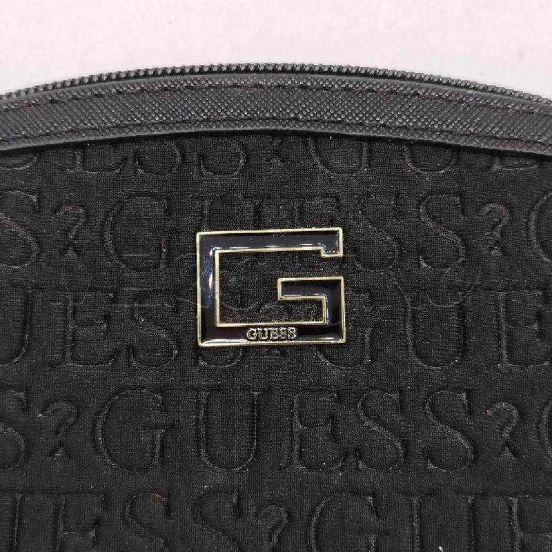 BEAUTY CASE GUESS SCRITTE NE | Mercatino dell'Usato Roma viale tirreno 4