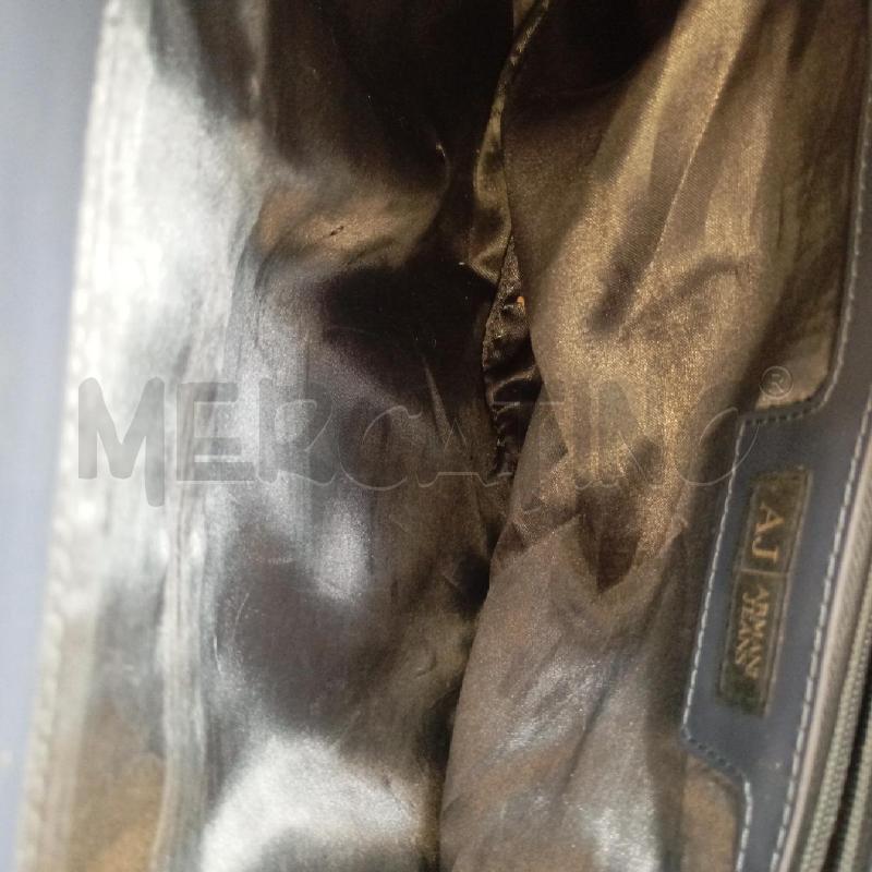 BORSA D ARMANI JEAN BL DELAVE LUCIDA + TRACOLLA | Mercatino dell'Usato Roma viale tirreno 4