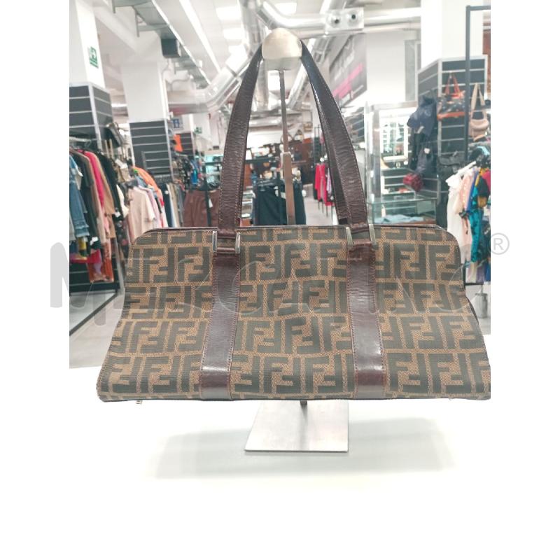 BORSA D FENDI BAGUETTE ZUCCA | Mercatino dell'Usato Roma viale tirreno 1
