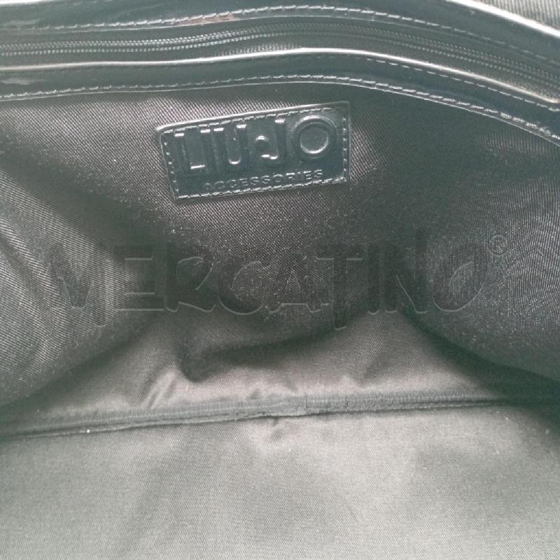 BORSA D LIUJO NE LUCIDO A MANO  | Mercatino dell'Usato Roma viale tirreno 4
