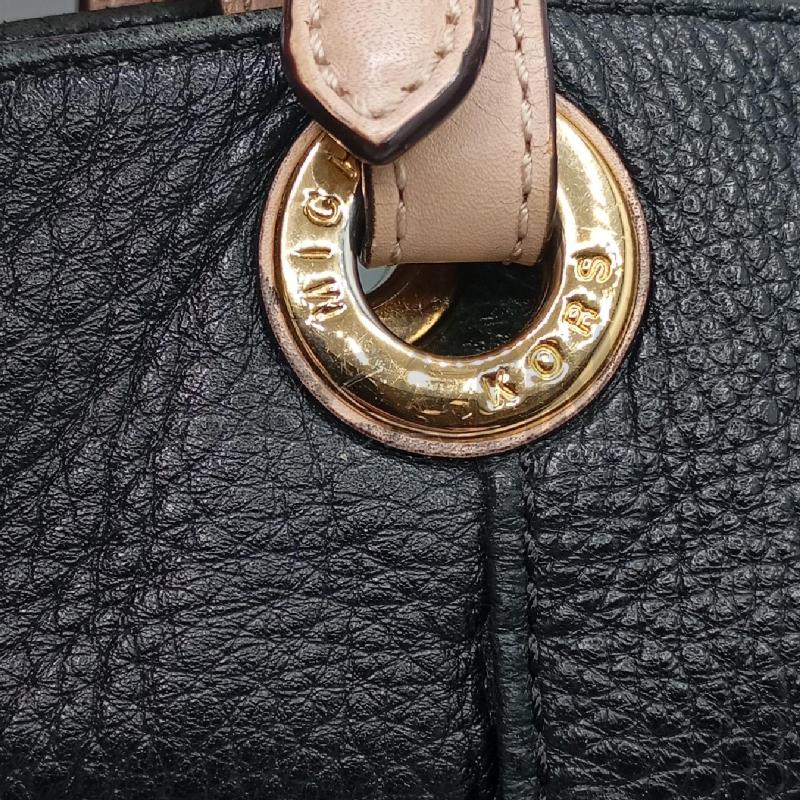 BORSA D MICHAEL KORS IN PELLE NERO | Mercatino dell'Usato Roma viale tirreno 2