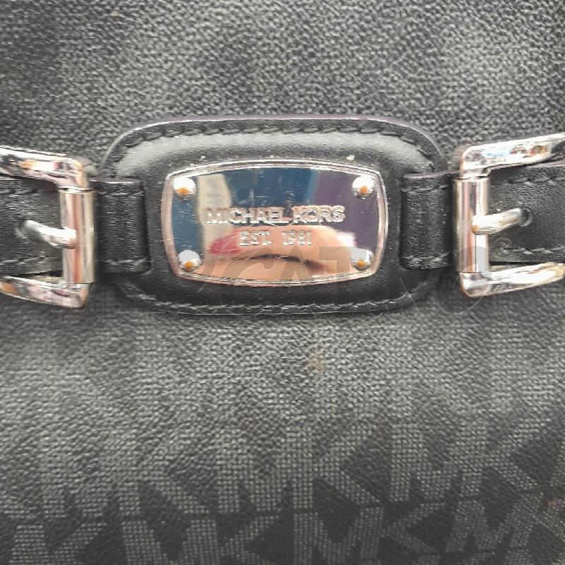 BORSA D MICHAEL KORS NE LOGHI  | Mercatino dell'Usato Roma viale tirreno 3