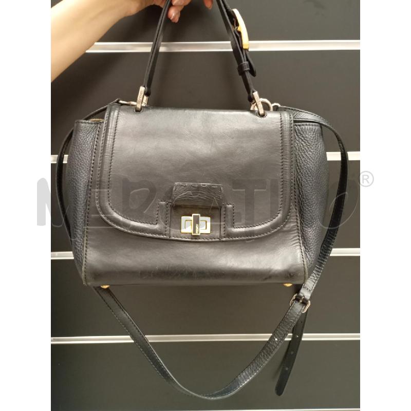 BORSA FENDI PELLE NE COD: CA189446 | Mercatino dell'Usato Roma viale tirreno 1