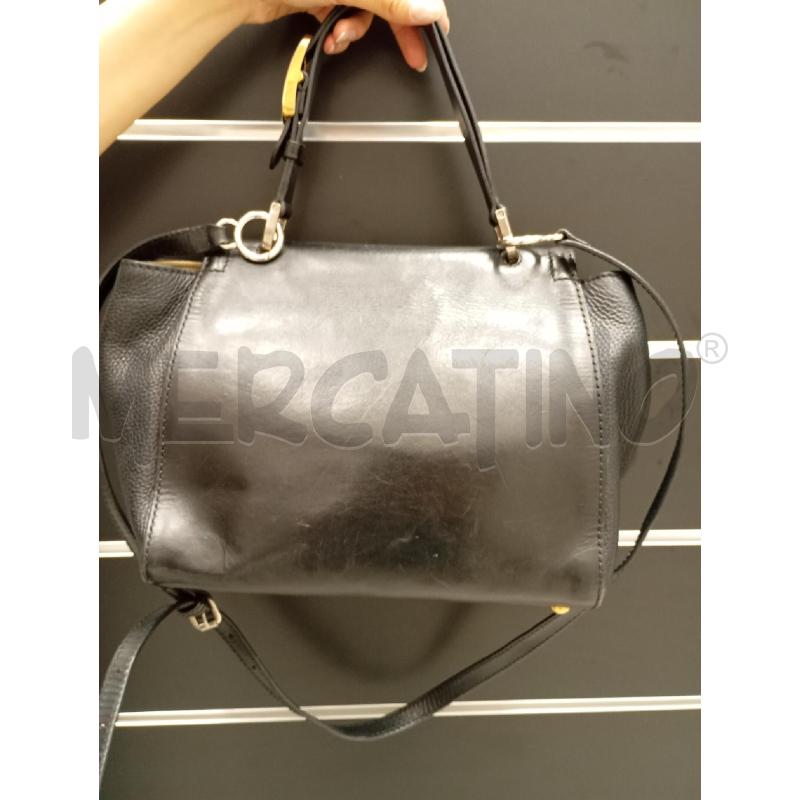 BORSA FENDI PELLE NE COD: CA189446 | Mercatino dell'Usato Roma viale tirreno 4