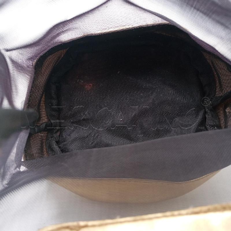 BORSETTA D FERRE SACCA RETINA NE FONDO DOR METALLIZATO | Mercatino dell'Usato Roma viale tirreno 3