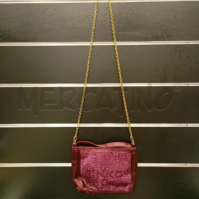 BORSETTA D PINKO BAG BORDEAUX SATIN SCRITTA STRASS FRONT  | Mercatino dell'Usato Roma viale tirreno 1