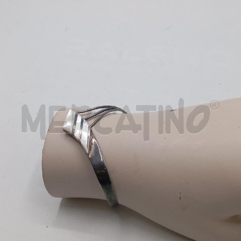 BRACCIALE ARGENTATO CON MADREPERLA  | Mercatino dell'Usato Roma viale tirreno 1