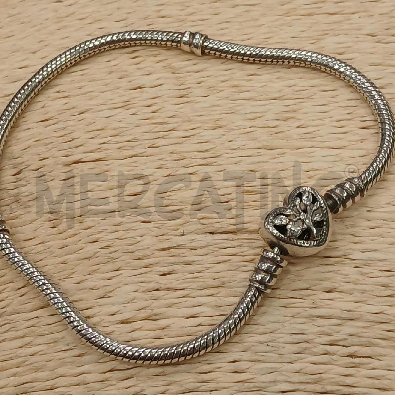 BRACCIALE PANDORA CHIUS STAR WARS  | Mercatino dell'Usato Roma viale tirreno 3