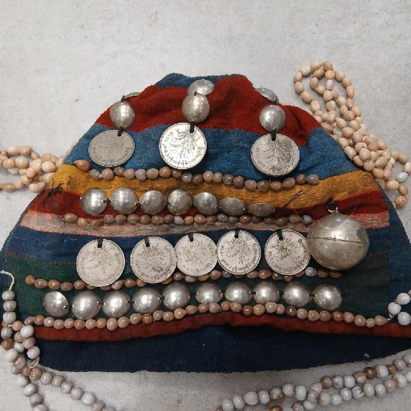 CAPPELLO ORIENTALI VAR PERLINE | Mercatino dell'Usato Roma viale tirreno 3