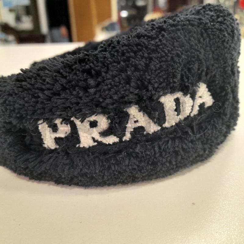 CERCHIETTO PRADA NERO  | Mercatino dell'Usato Roma viale tirreno 2