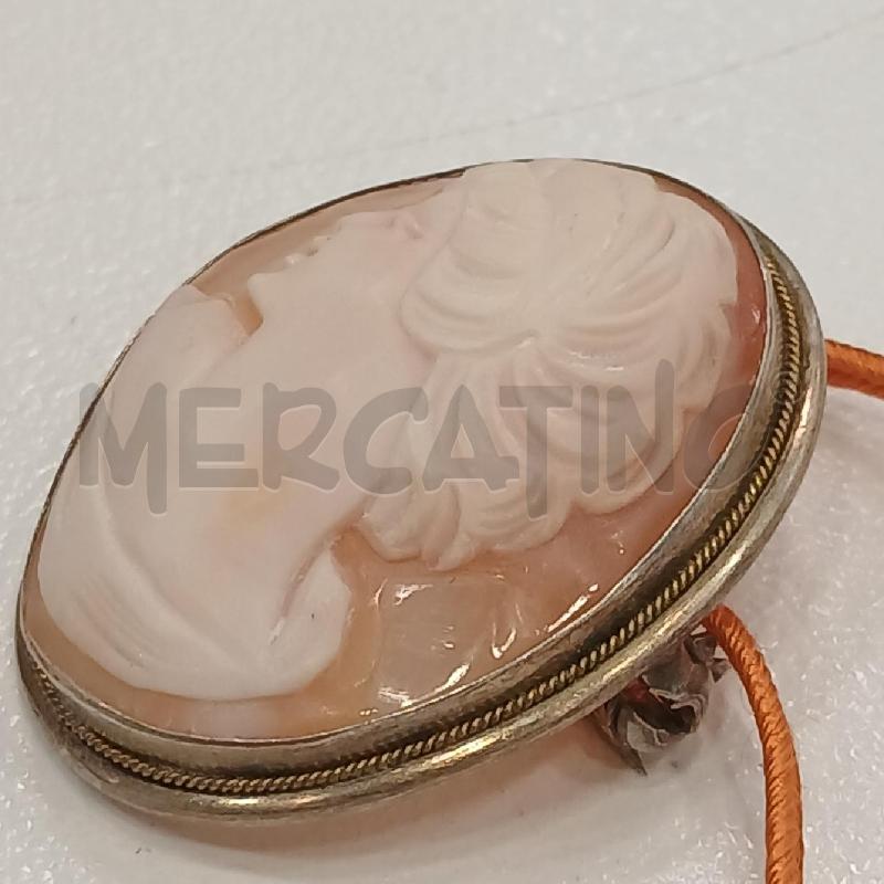 CIONDOLO CAMEO VOLTO DONNA | Mercatino dell'Usato Roma viale tirreno 2