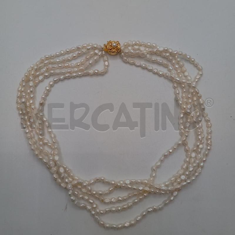 COLLANA 4 FILI PERLE PIUME CHIUS GI | Mercatino dell'Usato Roma viale tirreno 1