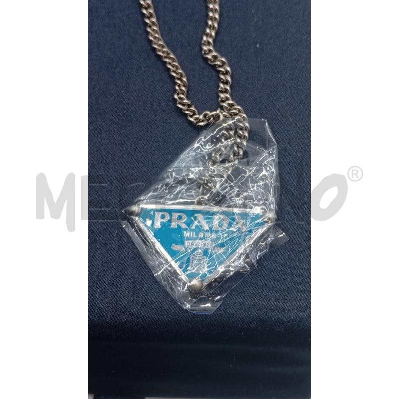 COLLANA PRADA TRIANGOLO BLU ARGENTATO | Mercatino dell'Usato Roma viale tirreno 2