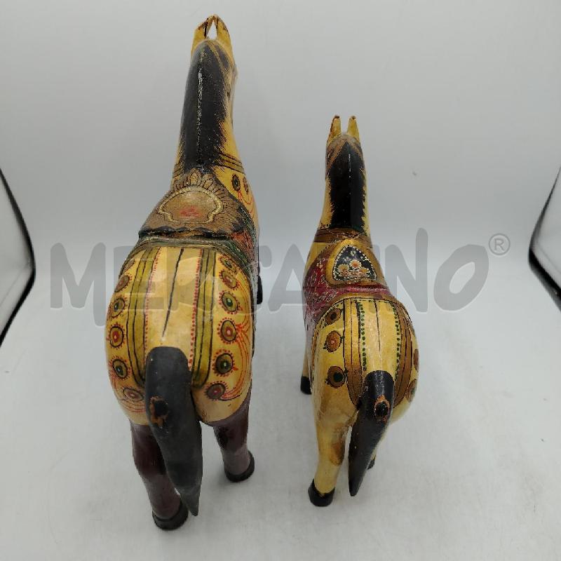 COPPIA CAVALLI DECORATI DA RIV | Mercatino dell'Usato Roma viale tirreno 2