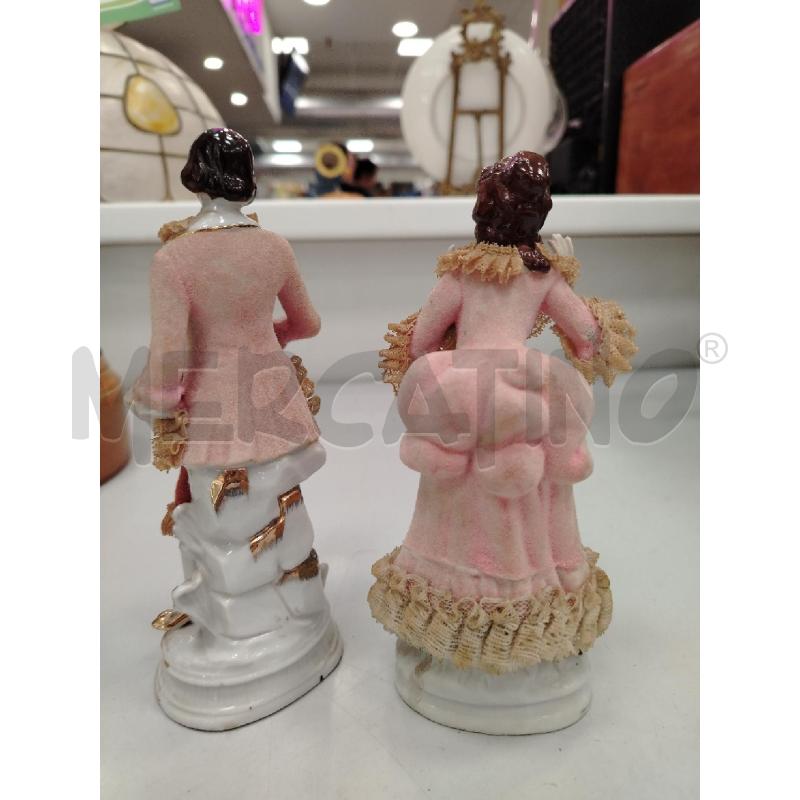 COPPIA STATUINE PIZZO | Mercatino dell'Usato Roma viale tirreno 2