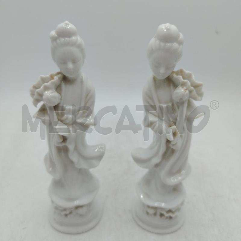 COPPIA STATUINE PORCELLANA CINESE | Mercatino dell'Usato Roma viale tirreno 2