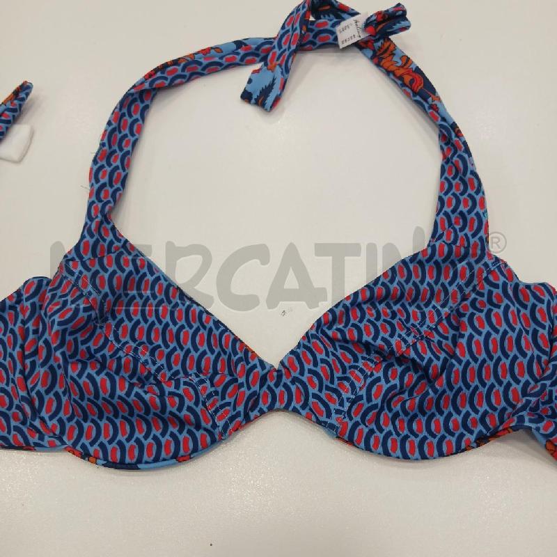 COSTUME D TOP FEELING FANT FIORI GEOM CE BL AR RSS  | Mercatino dell'Usato Roma viale tirreno 3