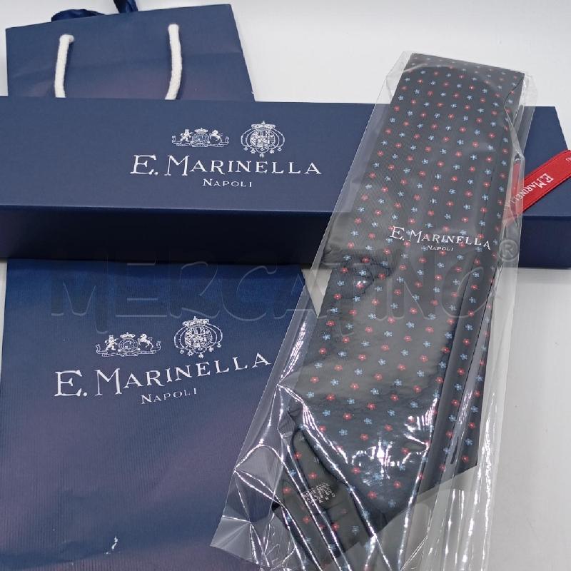CRAVATTA MARINELLA BL SCURO FIORI CE RSS  | Mercatino dell'Usato Roma viale tirreno 1
