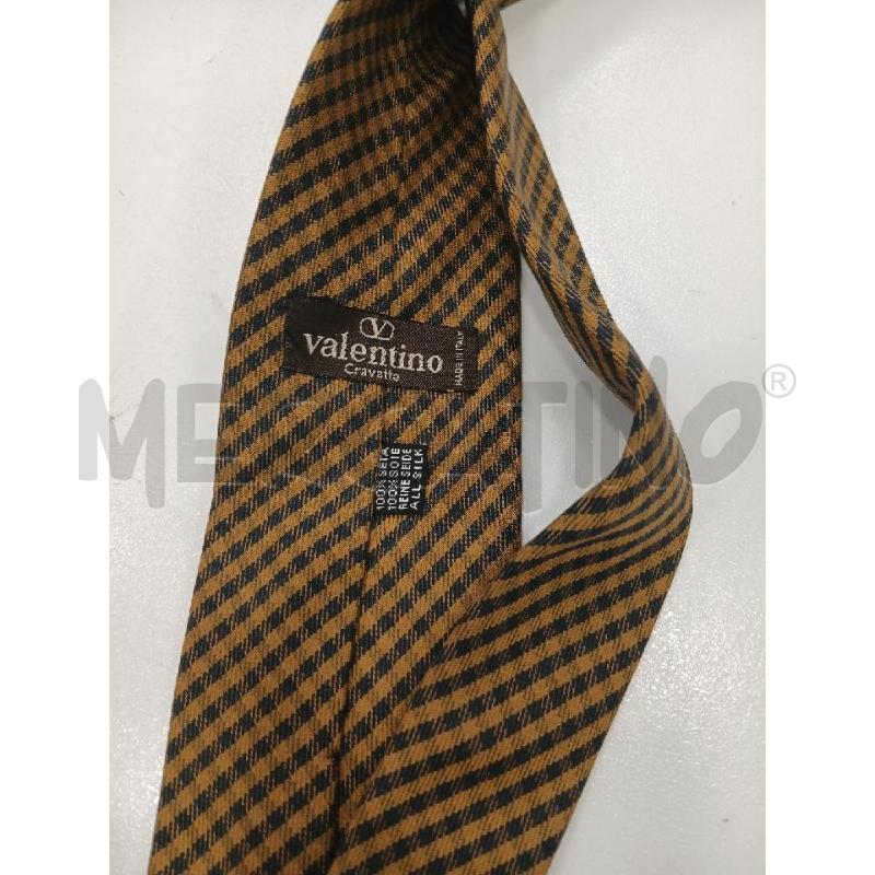 CRAVATTA VALENTINO MOTIVO QUADRETTI GIALLO/NERO | Mercatino dell'Usato Roma viale tirreno 2