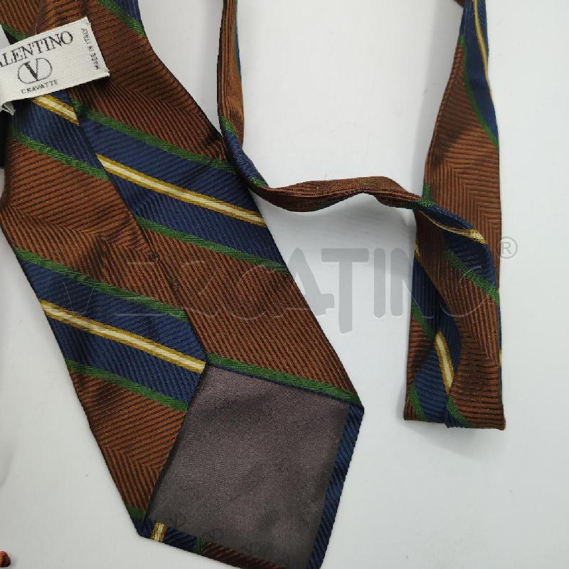 CRAVATTA VALENTINO RIGHE OBLIQUE MA BL VE  | Mercatino dell'Usato Roma viale tirreno 2