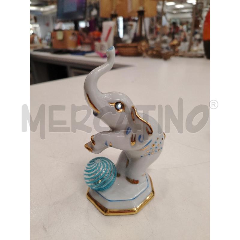 ELEFANTINO CAPODIMONTE SFERA MURANO | Mercatino dell'Usato Roma viale tirreno 1