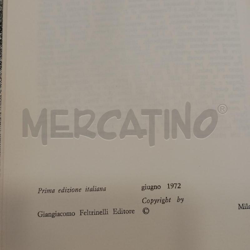 FELTRINELLI PUIG IL TRADIMENTO DI RITA HAYWORTH | Mercatino dell'Usato Roma viale tirreno 2