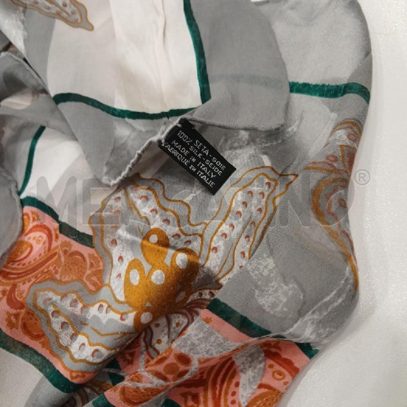FOULARD BORBONESE GRIGIO FANTASIA FLOREALE | Mercatino dell'Usato Roma viale tirreno 3
