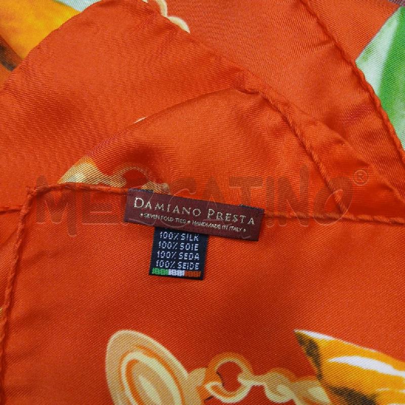 FOULARD DAMIANO PRESTA 100% SETA RSS FIORI GI | Mercatino dell'Usato Roma viale tirreno 3