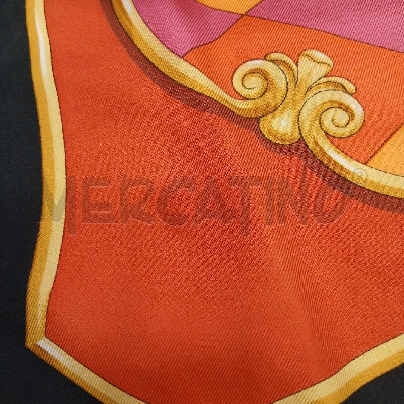FOULARD FERRAGAMO MULTICOLOR | Mercatino dell'Usato Roma viale tirreno 4