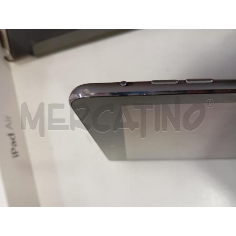 IPAD AIR 32 GB CON CUSTODIA + CARICABATT | Mercatino dell'Usato Roma viale tirreno 4